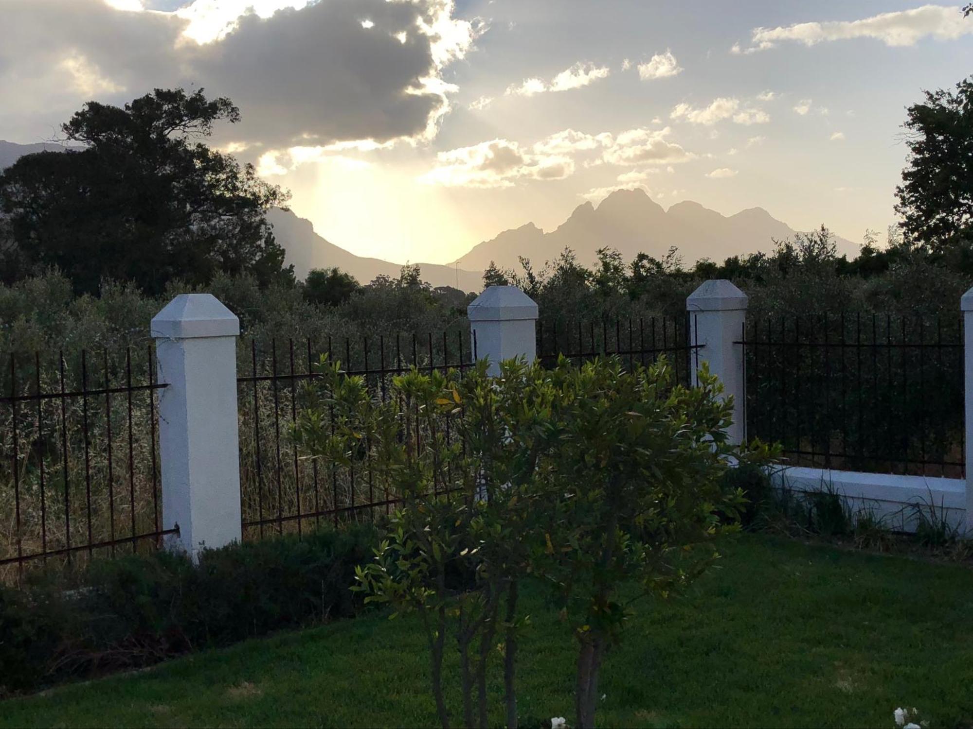 Gooding'S Olive Villa Franschhoek Exterior photo